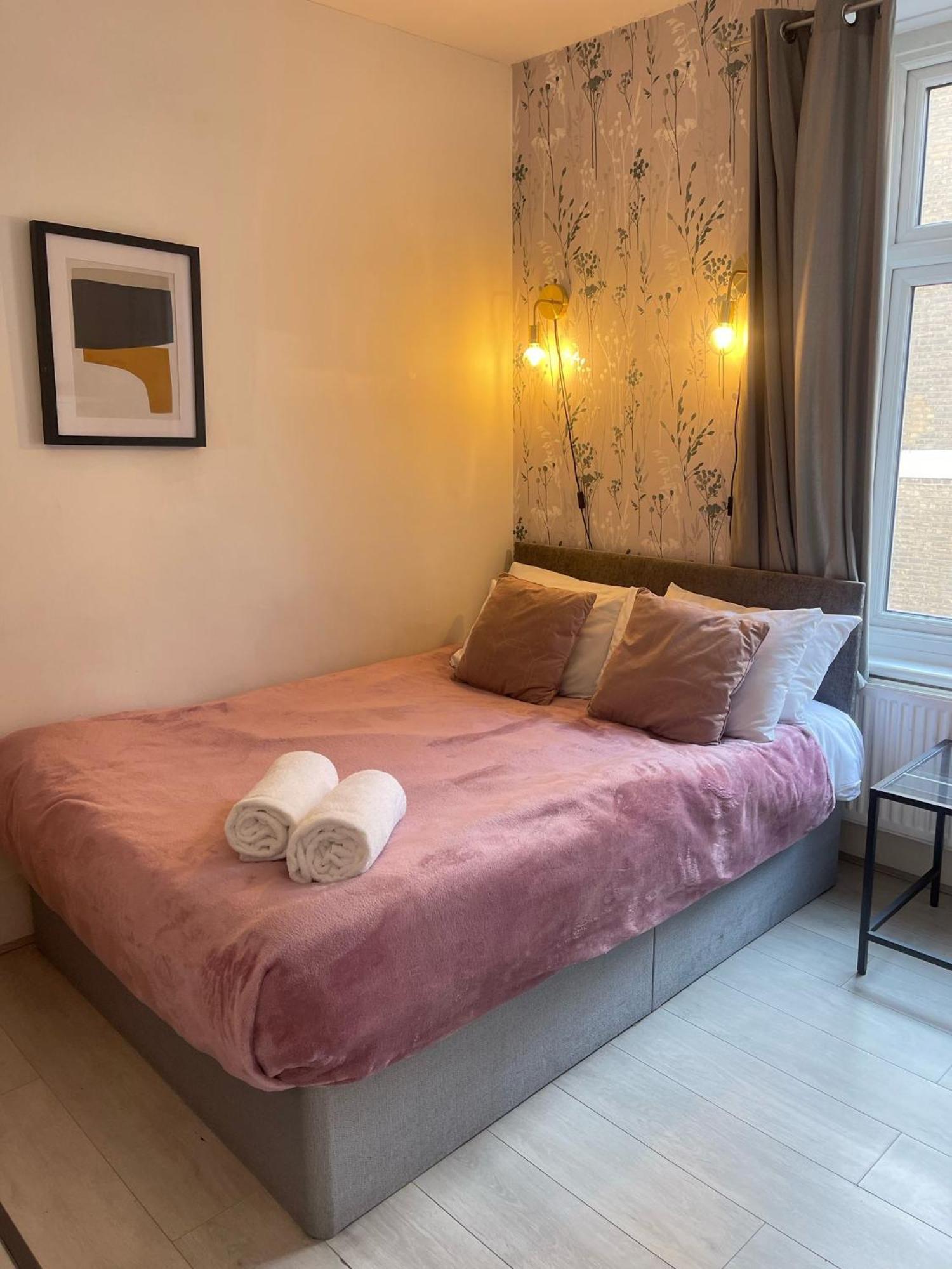 Lovely 2 Bed Flat 2 Floor Miles Londres Exterior foto