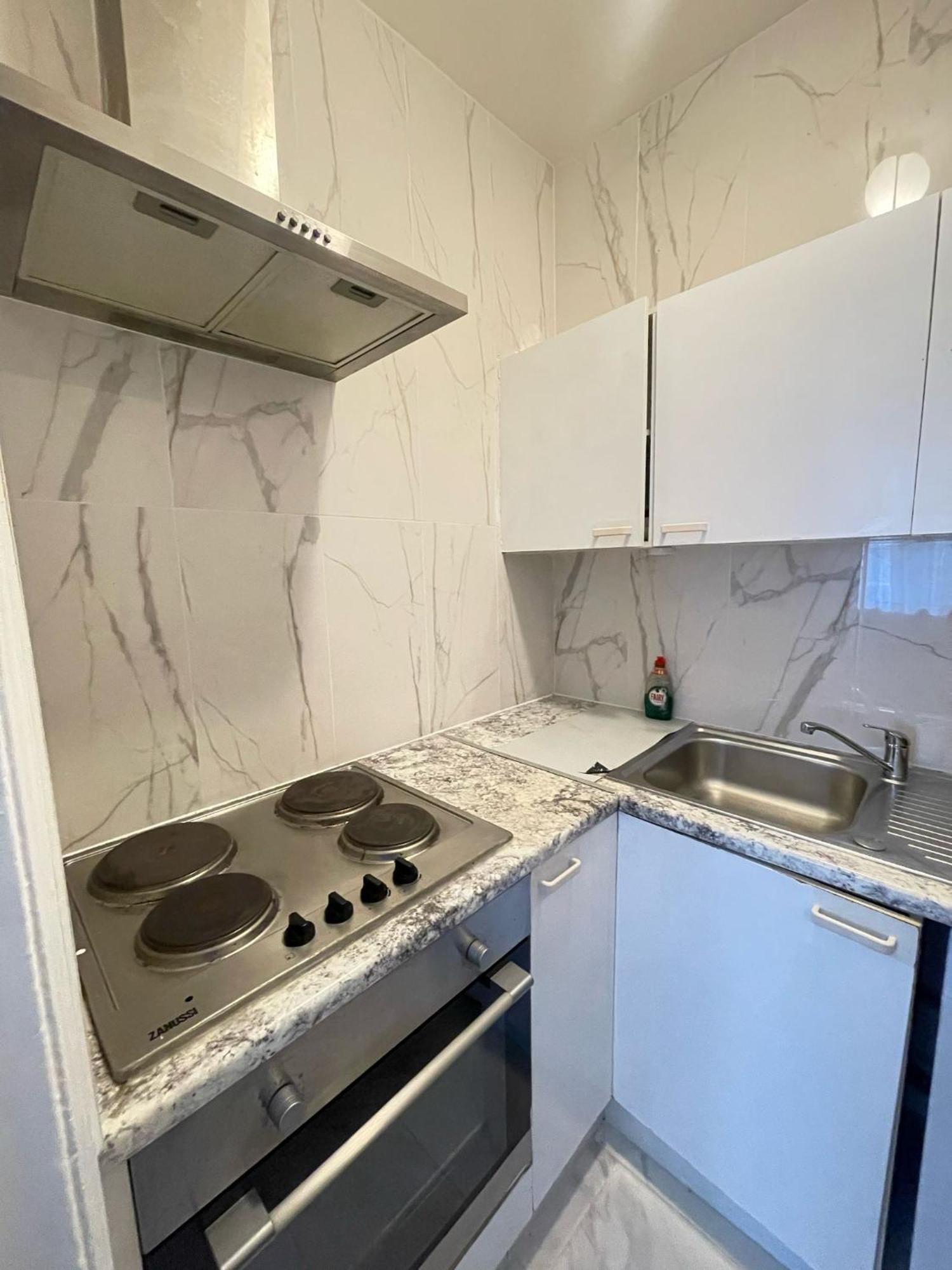 Lovely 2 Bed Flat 2 Floor Miles Londres Exterior foto